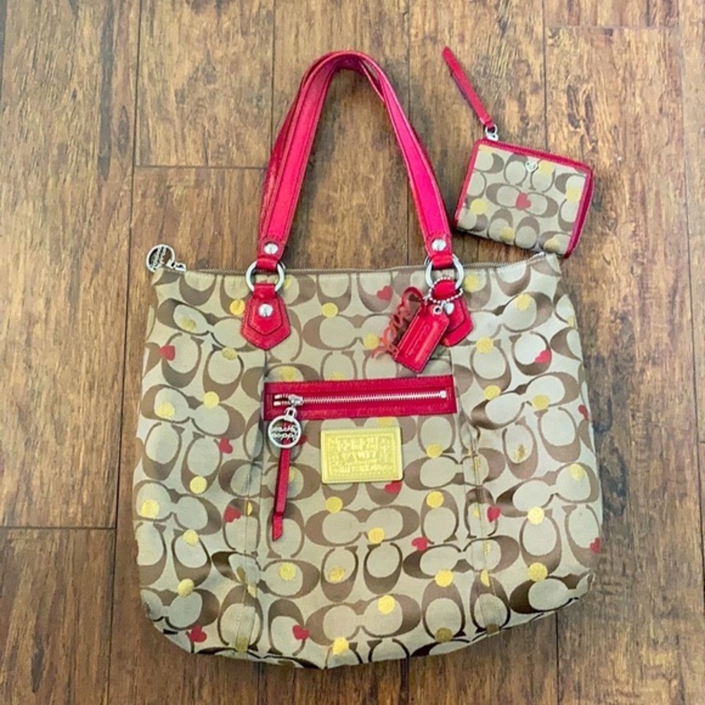 Coach Poppy tote bag and wallet set